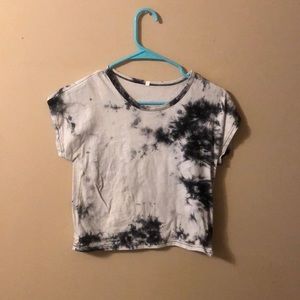 Tie-dye crop top